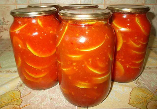 Кабачки в томатному соусі