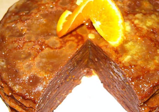 Шоколадно-апельсиновий торт з млинців