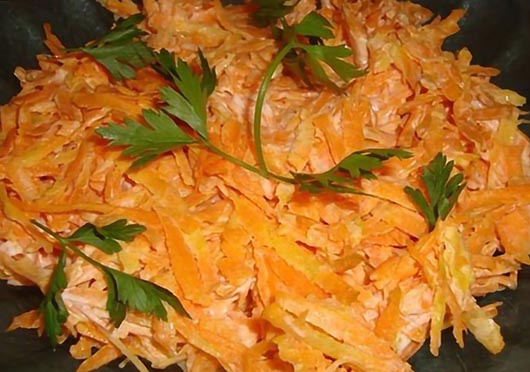 Індійський морквяний салат